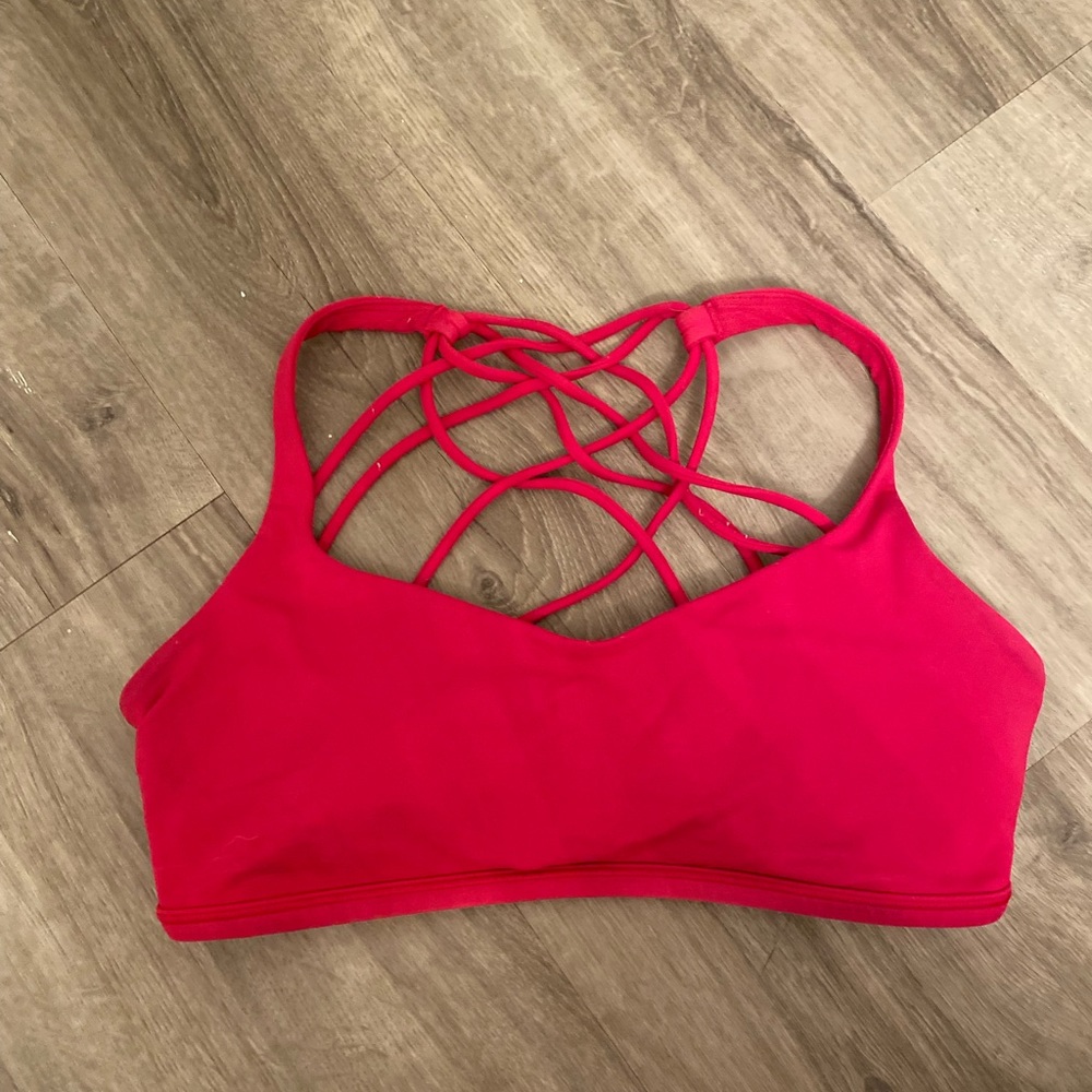 Lululemon free to be wild sports bra size 8
